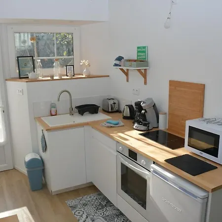 Feriehus La Dunette, Un Nid Douillet Entre Et Campagne Carolles